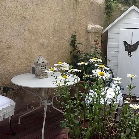 D'hotes Sophie Cite Des Peintres 3*