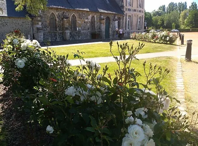 D'hotes Sophie Cite Des Peintres Bed & Breakfast Honfleur