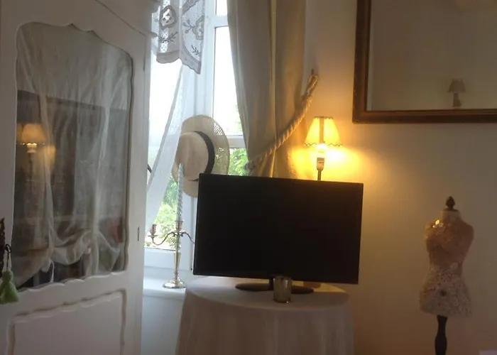 Lamaison Du Phare D'hotes Couette-café